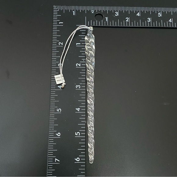 16pcs Vintage Handblown Glass Twisted Clear Glass Icicles 6” Holiday Ornament - Picture 3 of 12